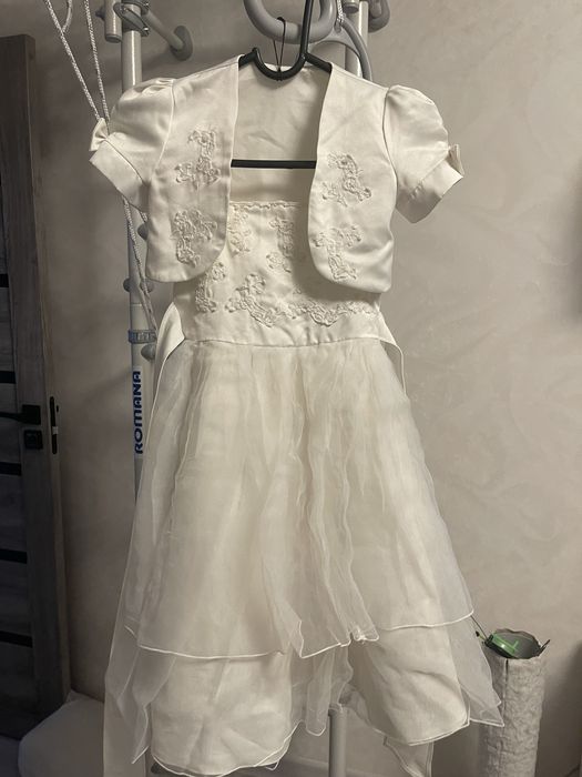 Детская одежда, платья, безрукавка