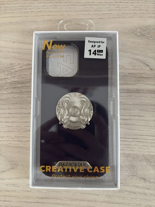 Чехлы на  Iphone