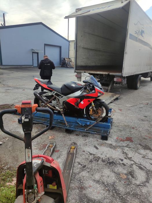 Kawasaki zx6r 2004 спойлери и фар