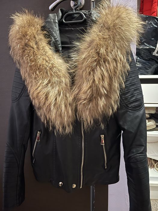 Черно кожено яке с пух Bludeise