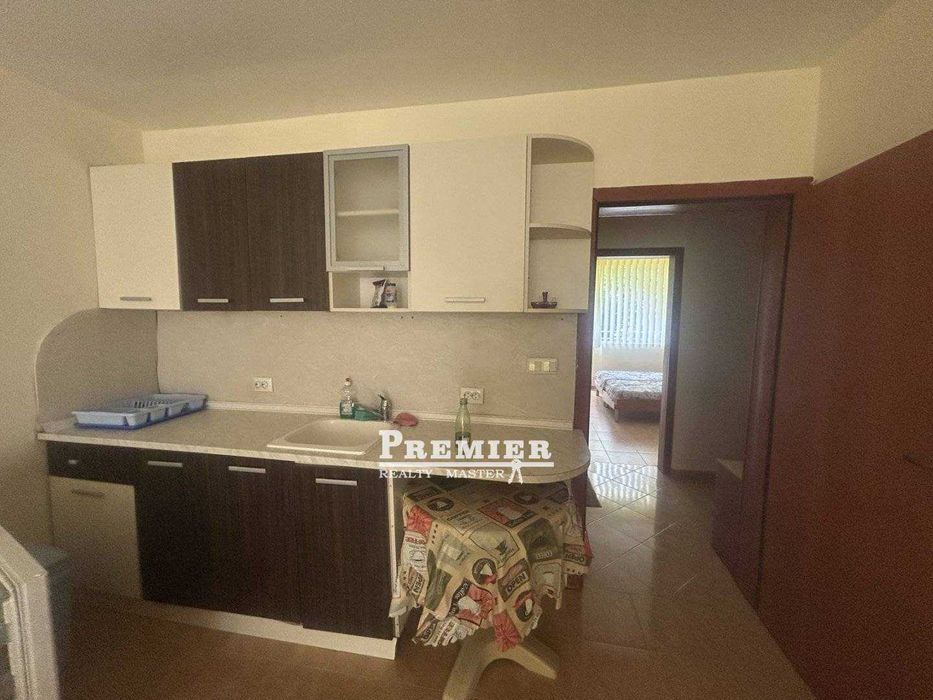 Продава се Двустаен апартамент в к.к. Слънчев бряг - 65 кв.м за 1000 €/кв.м - Снимка #1