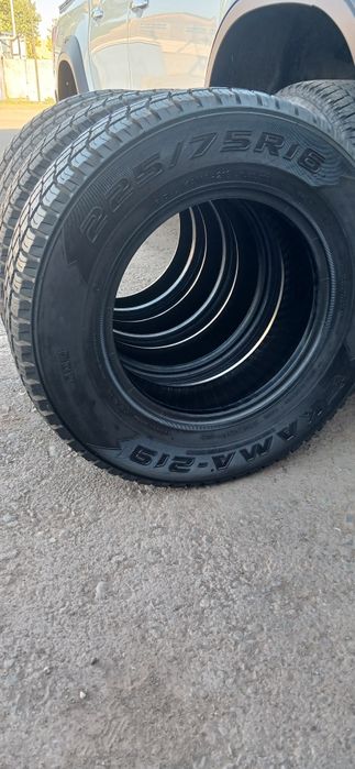 Продам шины Кама 219.