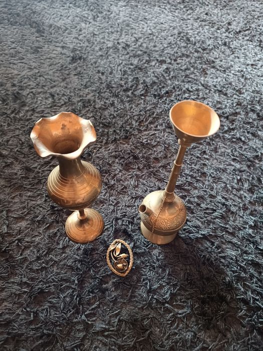 Бронзови свещници