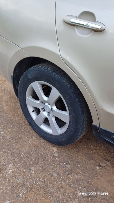 Vând Hyundai Santafe