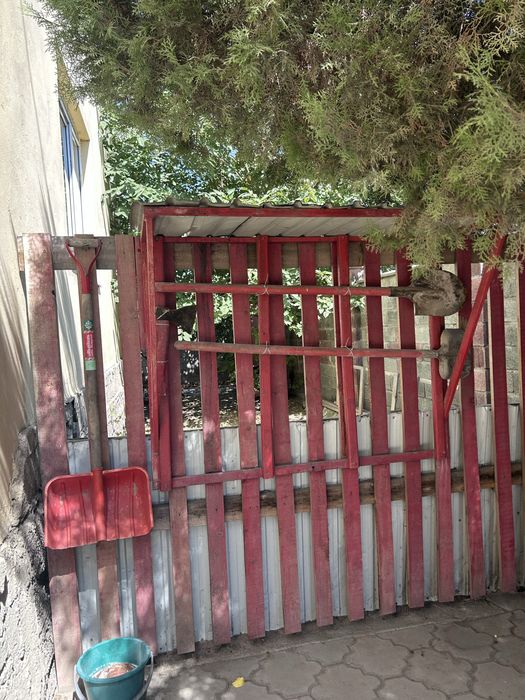 Продам пожарный щит навесной переходной