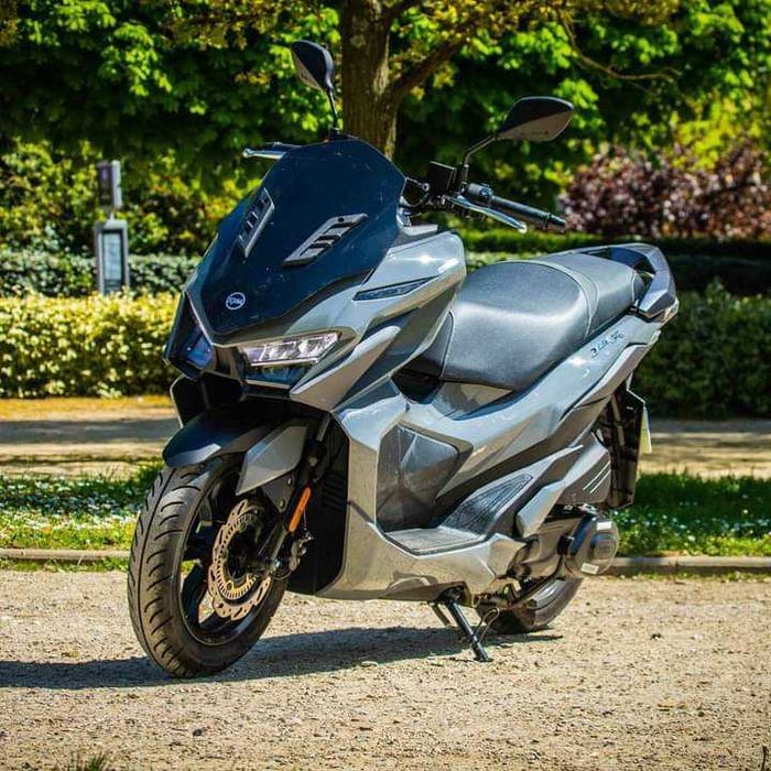 Scuter ABS + TCS ! SYM JETX , 125 CC, Rate pe loc cu buletinul !