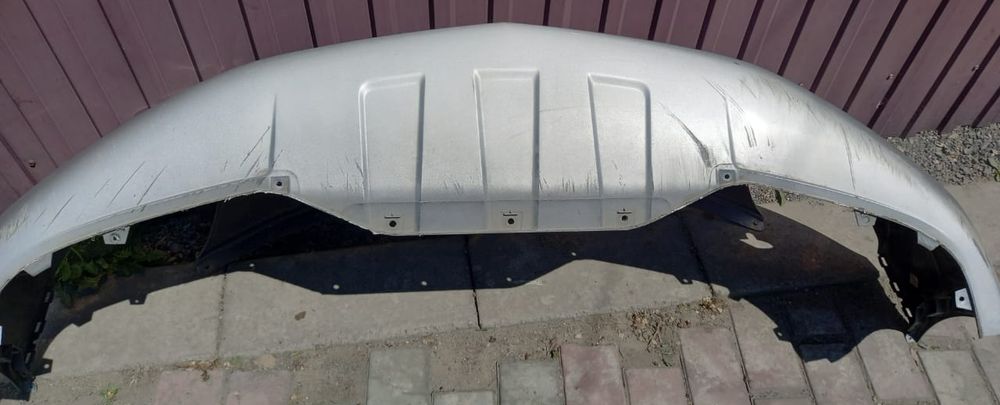 Продам капот и бампер на Шевроле Кобальт