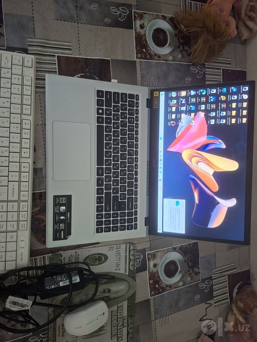 Notebook ideal yangi