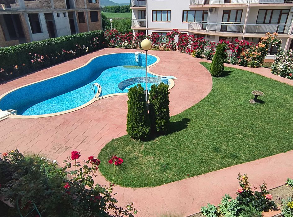 Продавам обзаведен апартамент в Кранево