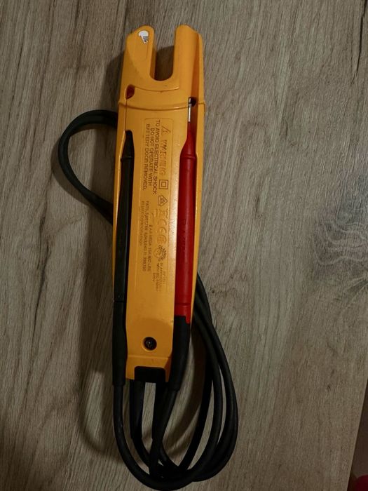 Fluke T5-600 – tester electric profesional, stare bună