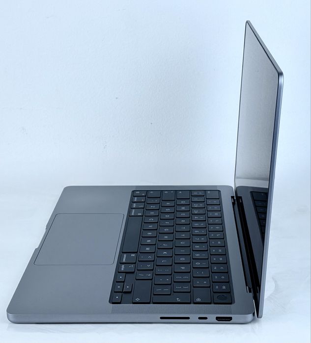 Apple MacBook Pro 14'' 2021 M1 PRO 16RAM 512SSD 100% Батерия! Гаранция