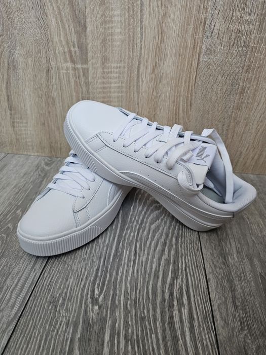 Adidași PUMA damă, albi