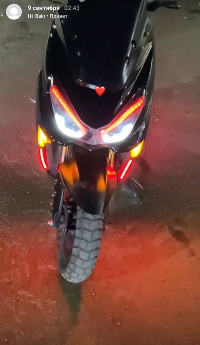 Макси скутер 175 куб