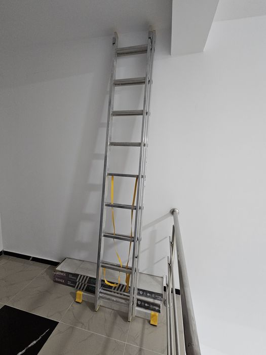 Scara aluminiu 9 trepte dubla