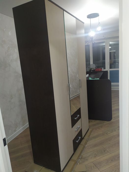 Продам шкаф 3х дверны