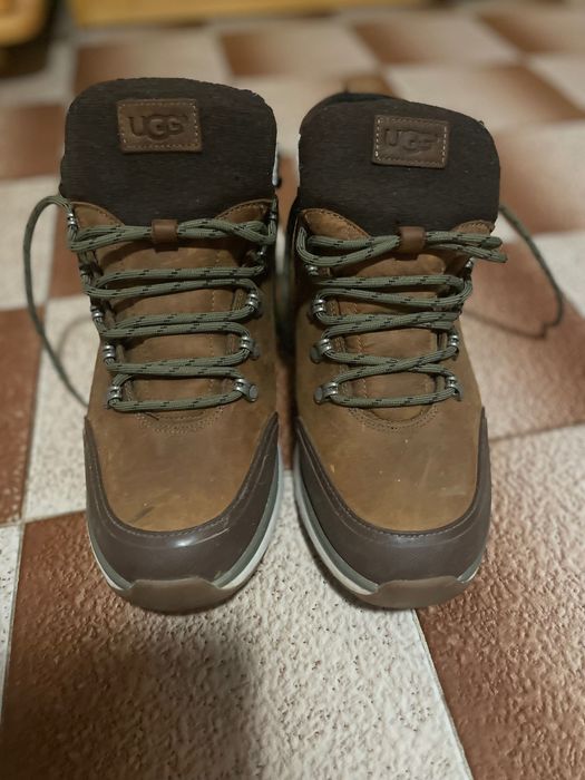 Зимни обувки UGG