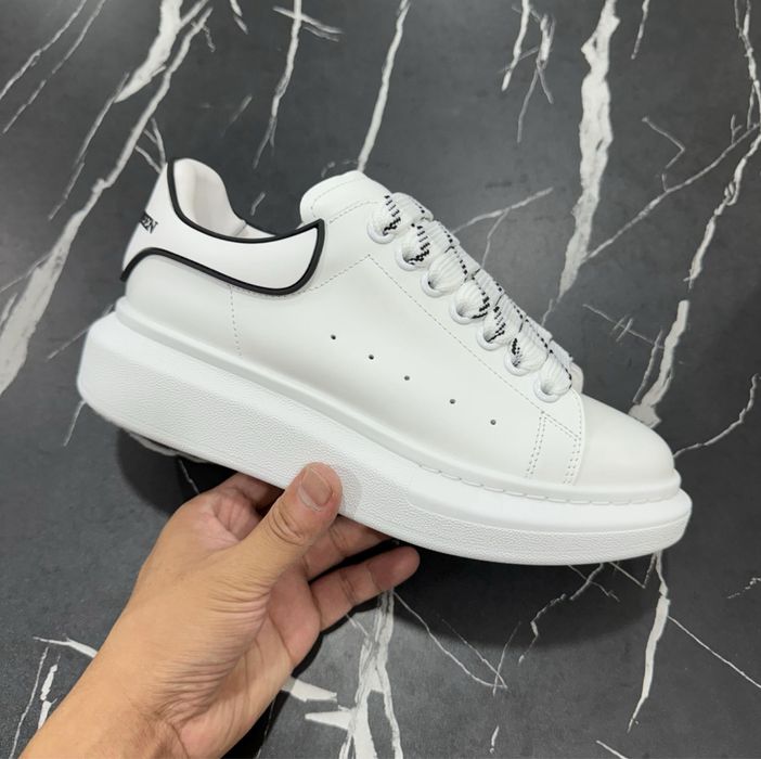 Alexander McQueen - Cu factura!