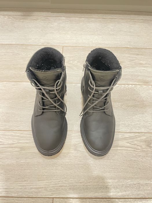 Продам Ботинки ECCO