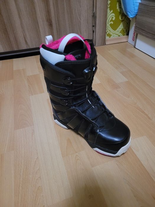 Обувки за сноуборд Salomon 42 номер