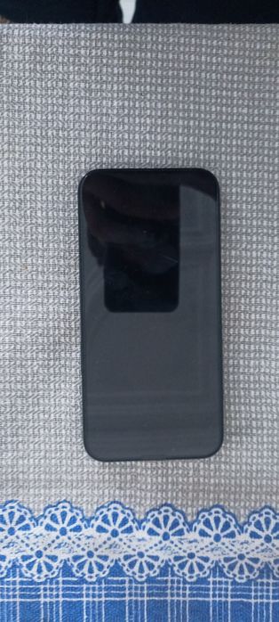 Продам айфон 128 гб