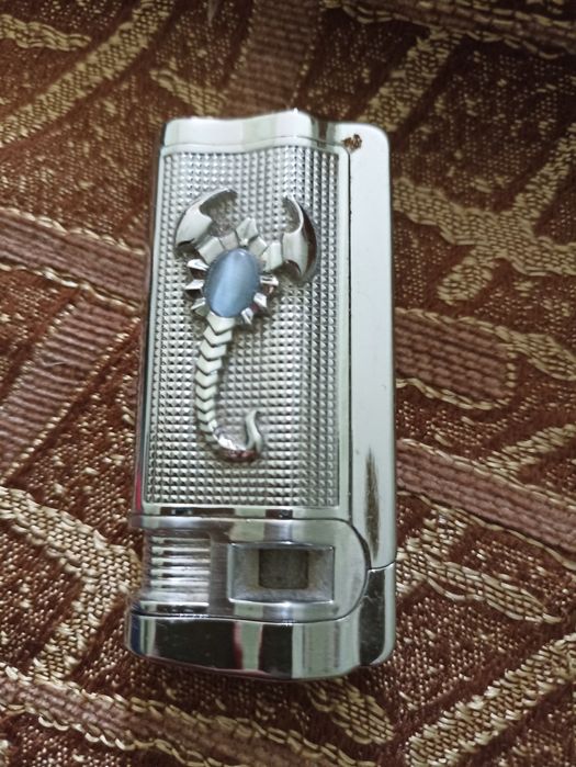 зажигалка бензиновая, редкая