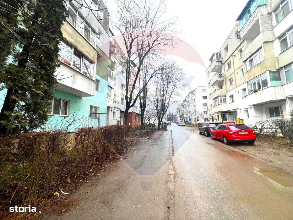 Apartament cu 2 camere de vânzare pe strada Metalurgiei