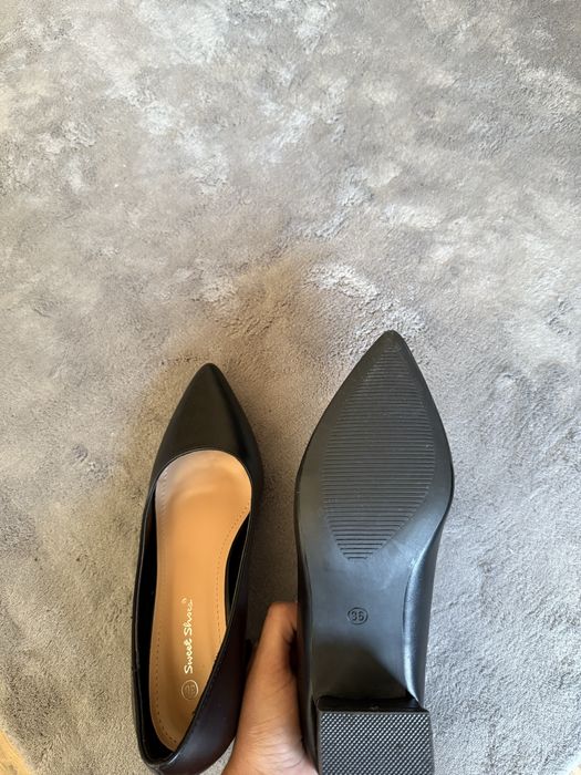 Дамски обувки номер 36