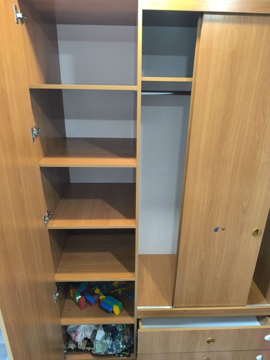 Продам шкаф в хорошем состоянии