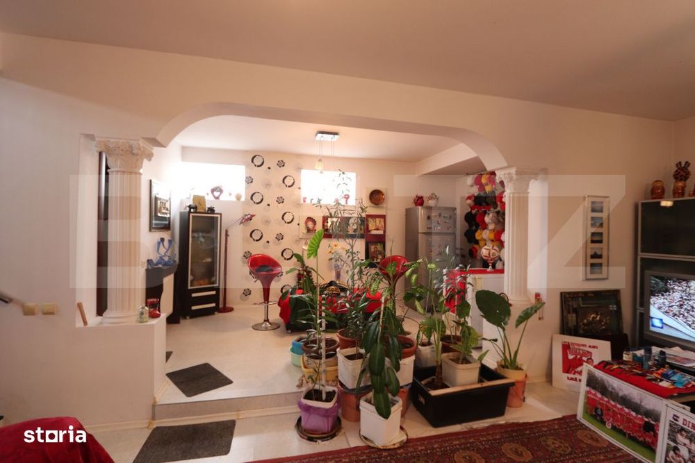 Casa P+M solida, cu teren generos, 179 mp, zona Exterior Sud - Racari