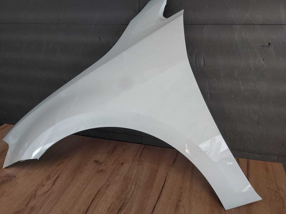 Aripa Fata Stanga VW Golf 7/VII 2013-2017 (LC9A (Alb))