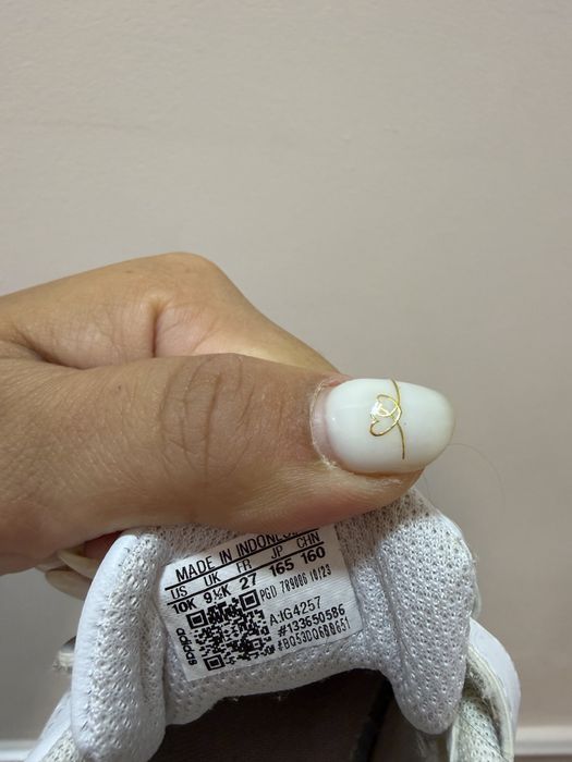 Adidas Bubble 27