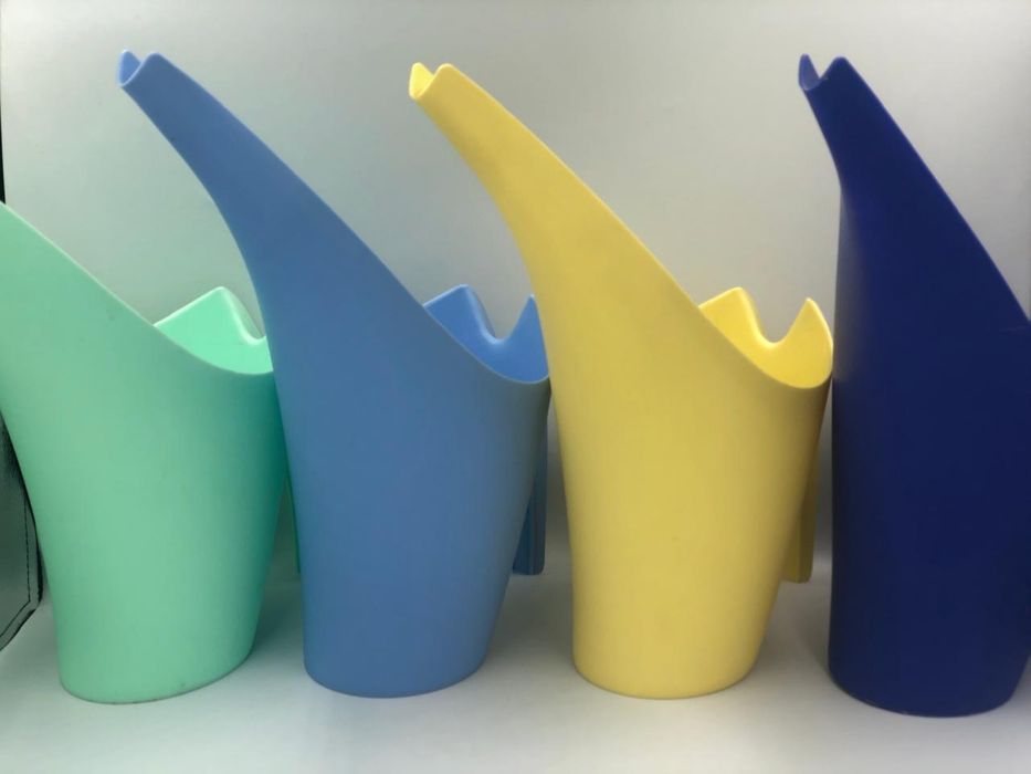 Лейки, кашпо для цветов