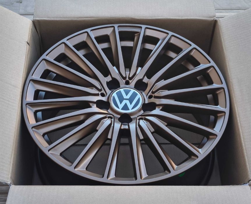 Jante 18 sau 17 VW Passat Golf 8, 7, 6 T-Roc Tiguan Touran, Sharan Arteon Caddy Beetle Touareg CR3 
Jante Noi cu Factură și Garanție ‼️autohauss.ro‼️