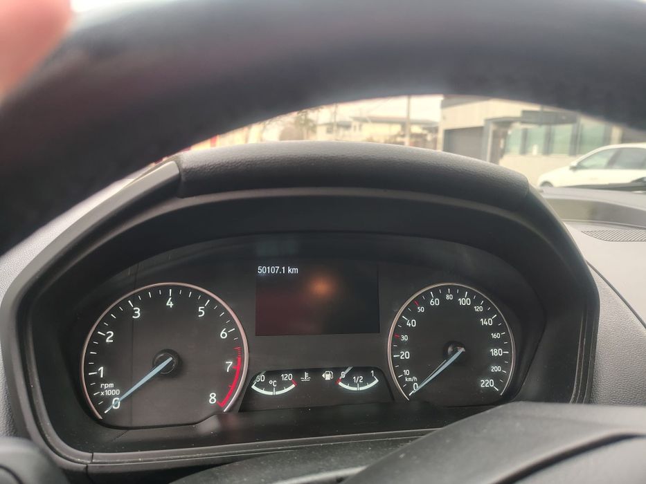 Mașina auto de vânzare