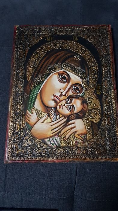 Ръчно рисувана икона