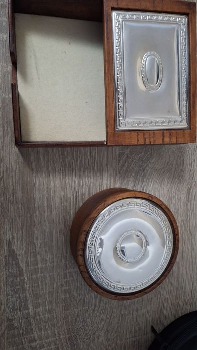 Set de cutii din lemn masiv si argint