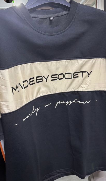 Tricou made by society