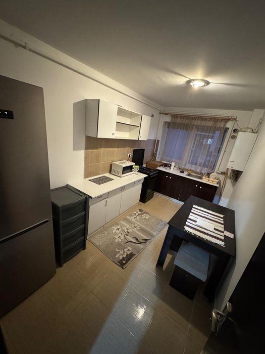 Apartament cu 2 camere  de inchiriat