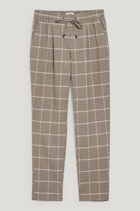 Дамски панталони различни видове