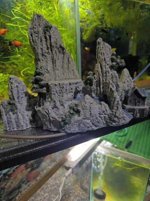 Продам грот для аквариума Горы