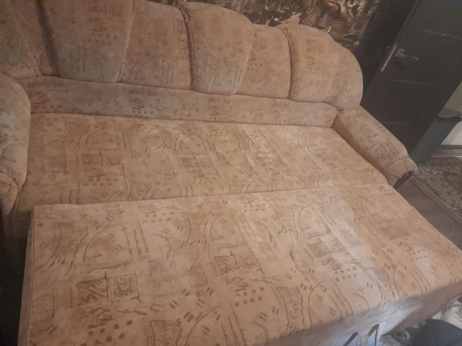 Продам диван б/у