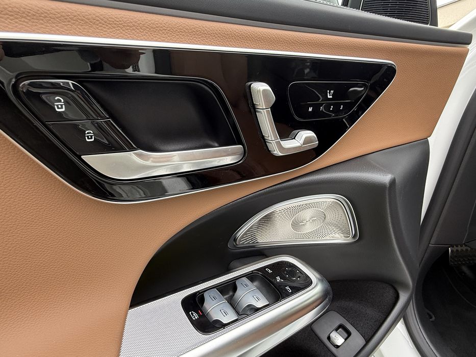 Mercedes-Benz E 200 227HP