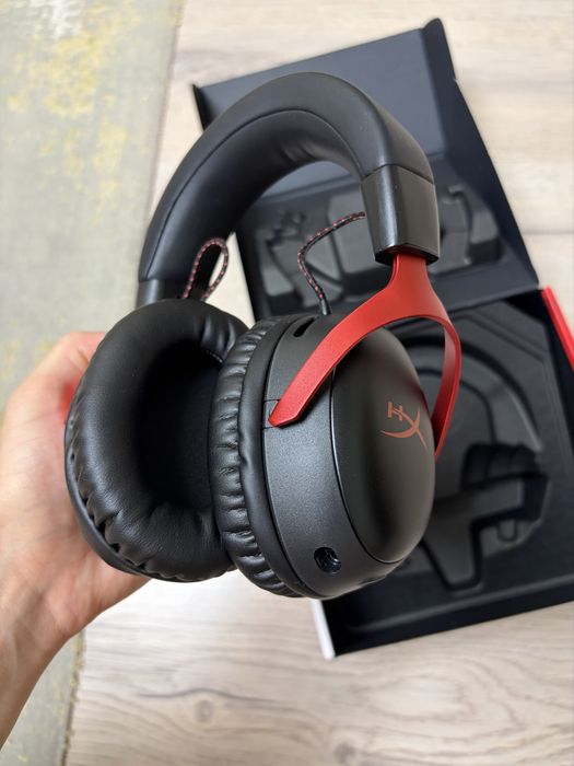 Наушники HyperX Cloud III Wirelles