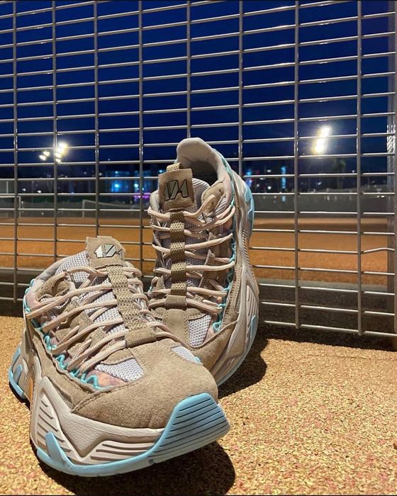 Кроссовки новые, унисекс, обувь