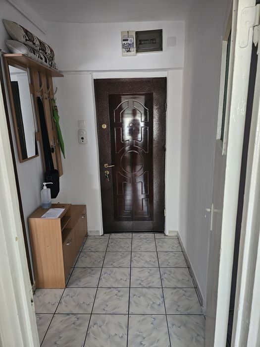 Închiriez apartament 2 cam. Colentina/Tei (lângă Secția 7).