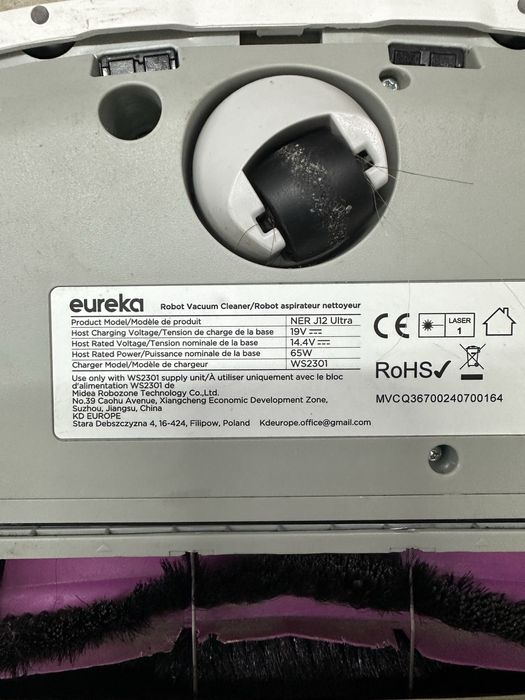 Aspirator robot EUREKA J12 Ultra cu funcție de mop