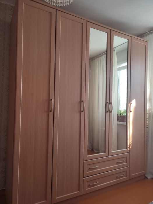 Шкаф в отличном состоянии