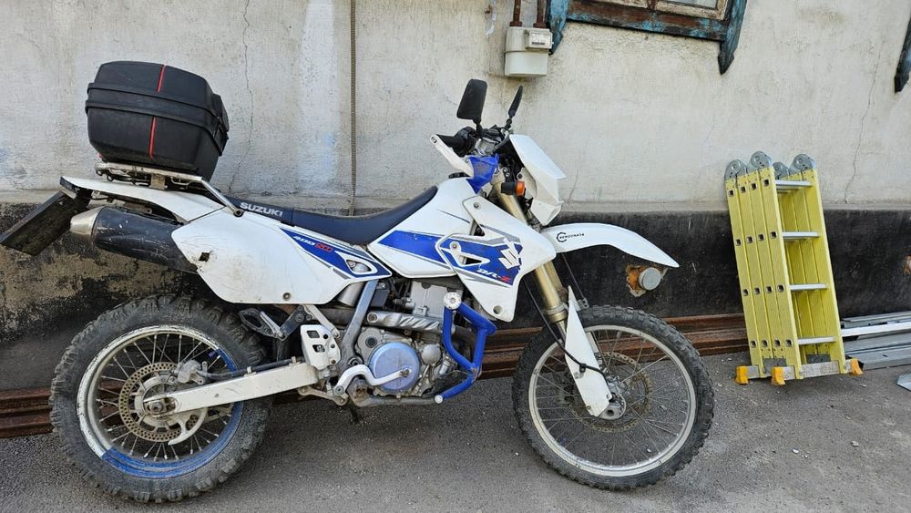 Продам Suzuki drz400sm
