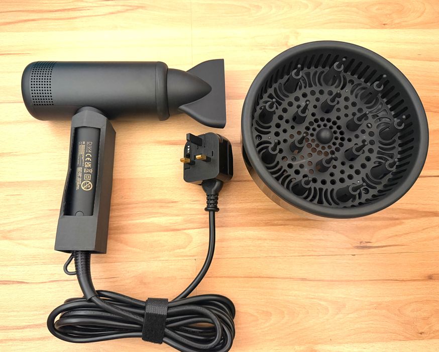 Оригинален Професионален Сешоар Diva Pro Styling 2000W