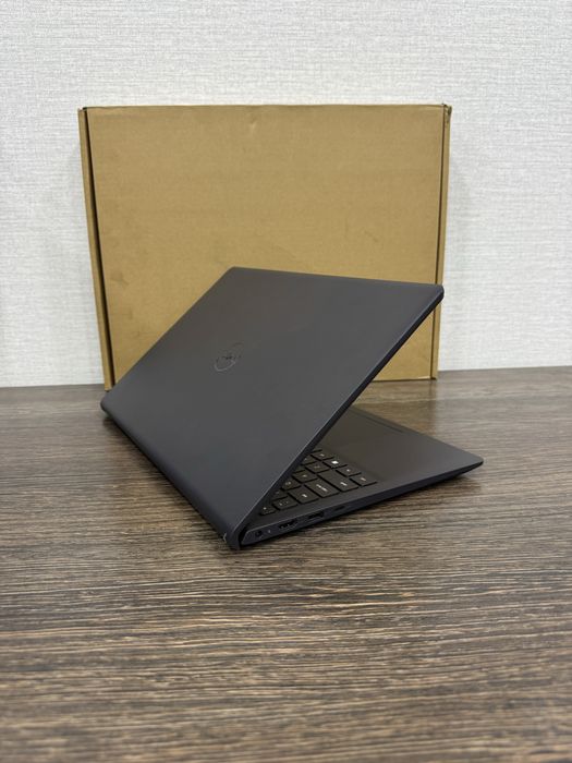 13-Го Поколения Dell intel Core i5 в Новом Состоянии Полный Комплект!